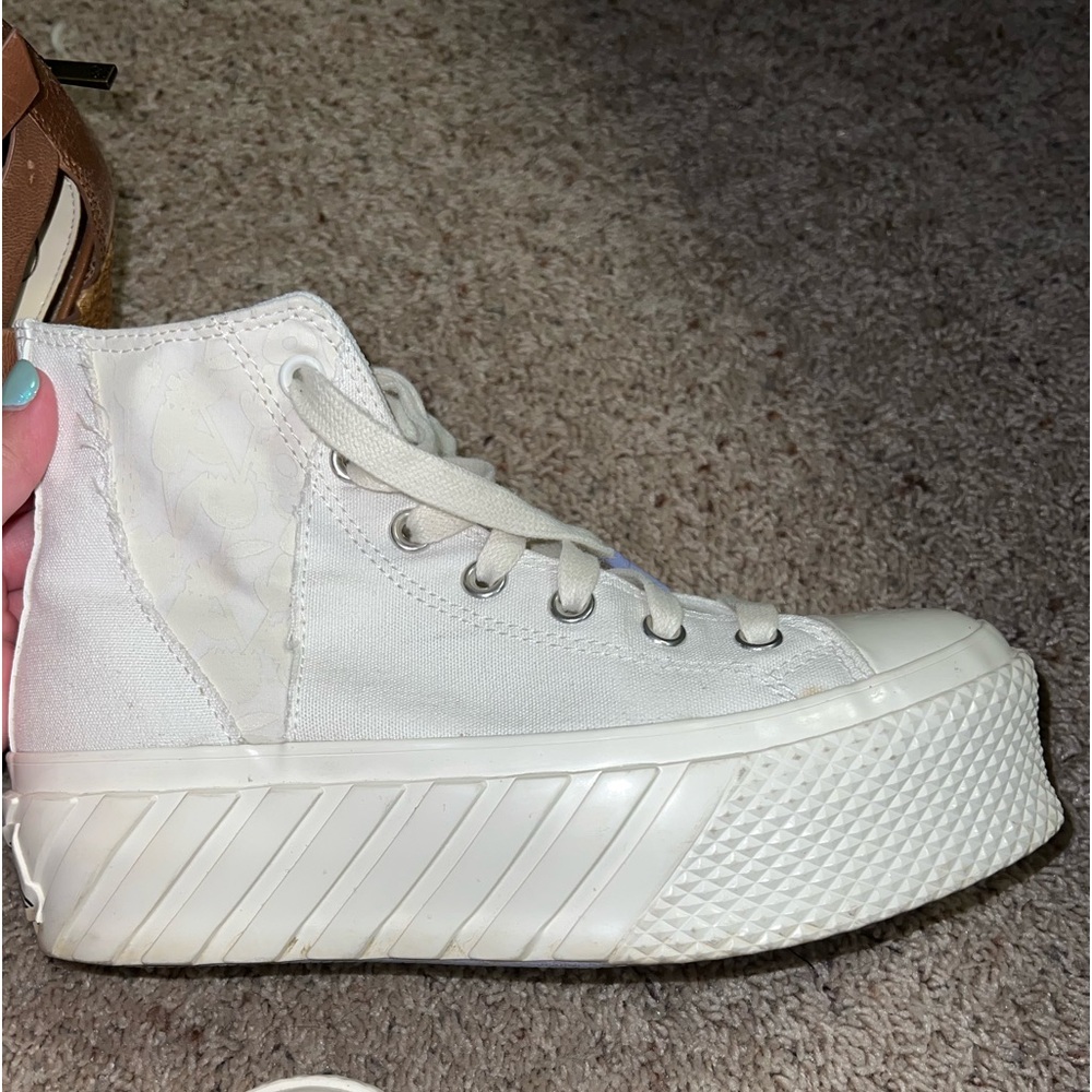 Converse 2x Platforms